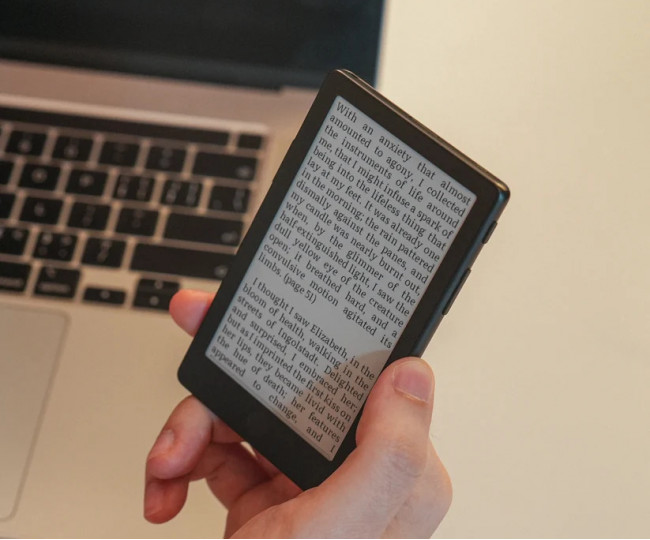 Електронна книга Xteink X4 Pro
